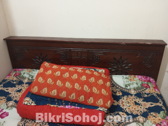 মালেশিয়ান উডের বেড